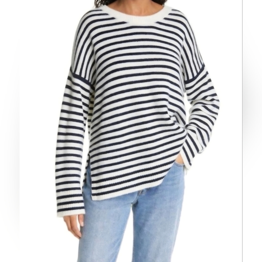 Jenni Kayne Cashmere Boyfriend Sweater in Navy Stripe L